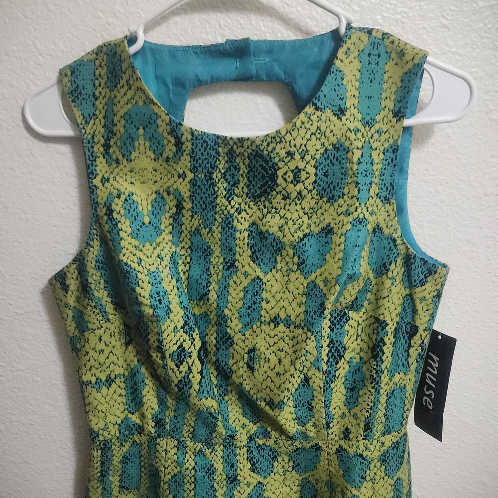 NWT Muse Blue and Green Sleeveless Sheath Dress with Square Back Neckline